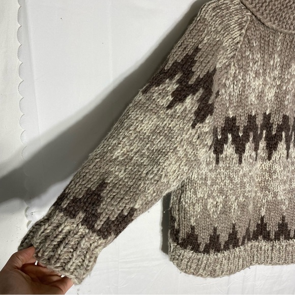 Vintage Handmade Brown Chevron Pattern Cowichan Sweater Zip Front Cardigan S - Picture 12 of 16